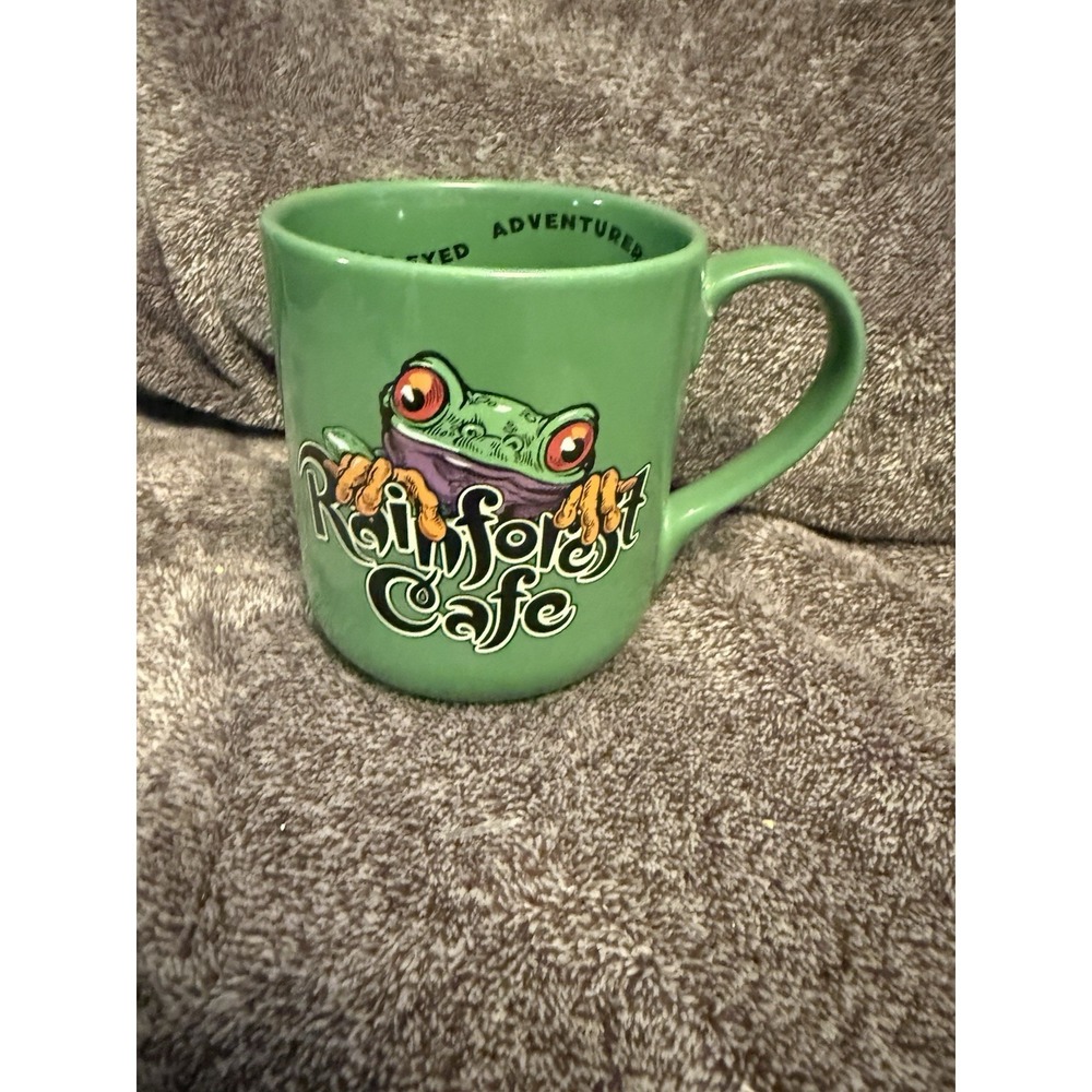 Rainforest Cafe CHA! CHA! Coffee Mug Green Frog 16 oz Vintage 1999 EXCELLENT
